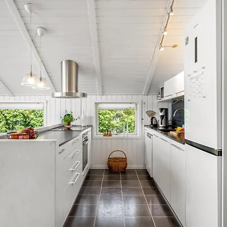 Ferienhaus Aida - 550m From The Sea By Interhome *